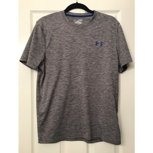 Loose Fit Heat Gear UnderArmour Gray Grey Shirt